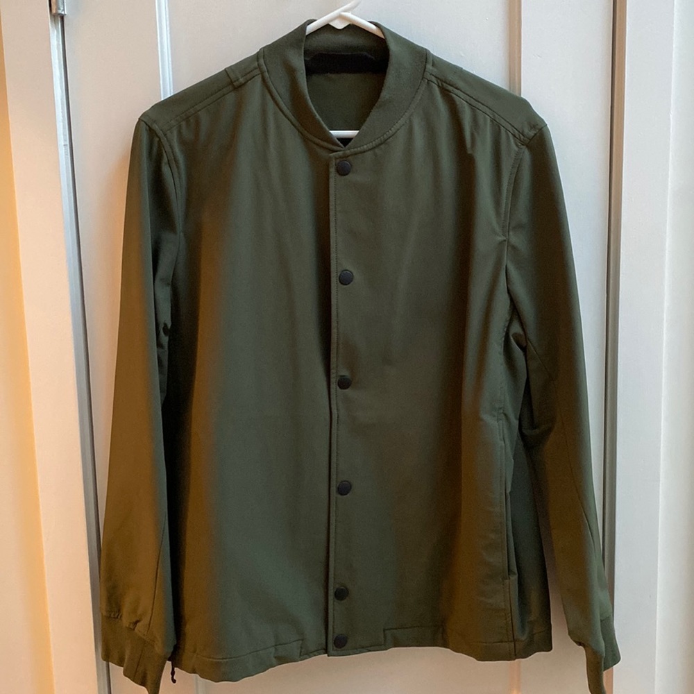 Rag & Bone men’s medium green nylon bomber shell jacket (water repellent)